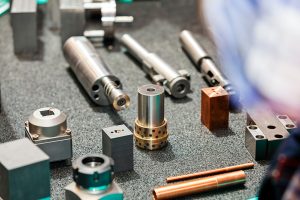 focus on new tools note shallow depth - PRECISION MANUFACTURING & ENGINEERING IN AKRON OHIO PRECISION MANUFACTURING & ENGINEERING IN AKRON OHIO - focus on new tools note shallow depth